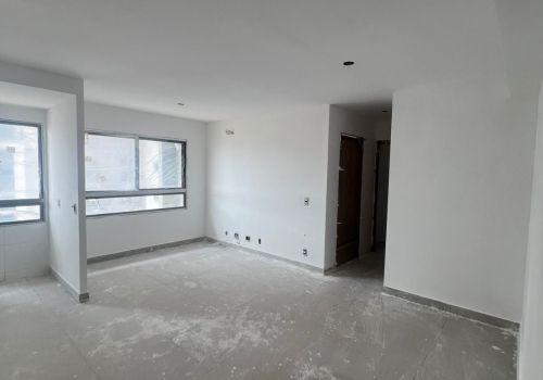 WhatsApp Image 2025-12-09 at 15.11.18 (1)